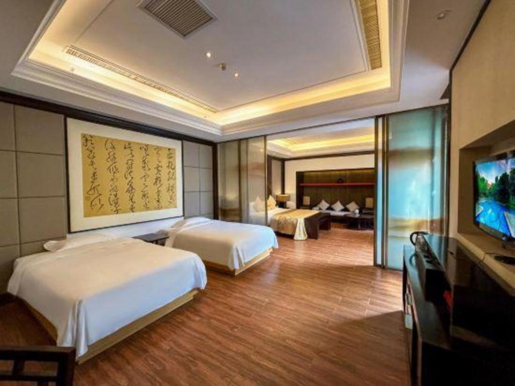 האיקו Eadry Royal Garden Hotel Haikou מראה חיצוני תמונה